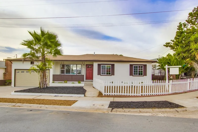 6194 Cumberland St, San Diego, CA 92139