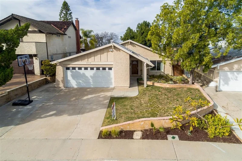 8762 Menkar Rd, San Diego, CA 92126