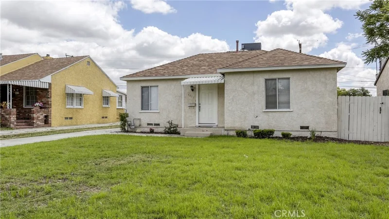 8827 Newport, Fontana, CA 92335