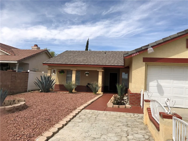 11866 Begonia, Adelanto, CA 92301