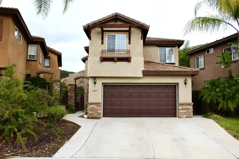 8989 Courtyard View Drive, Escondido, CA 92026
