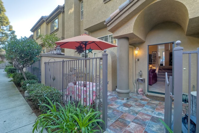 12559 El Camino Real #B, San Diego, CA 92130