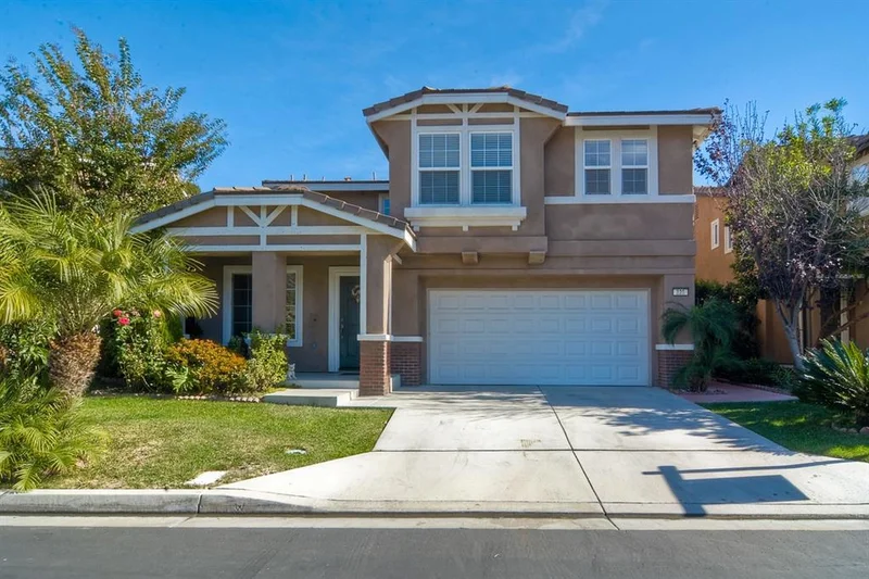 228 Canyon Creek Way, Oceanside, CA 92057