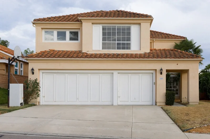 12369 Picrus, San Diego, CA 92129
