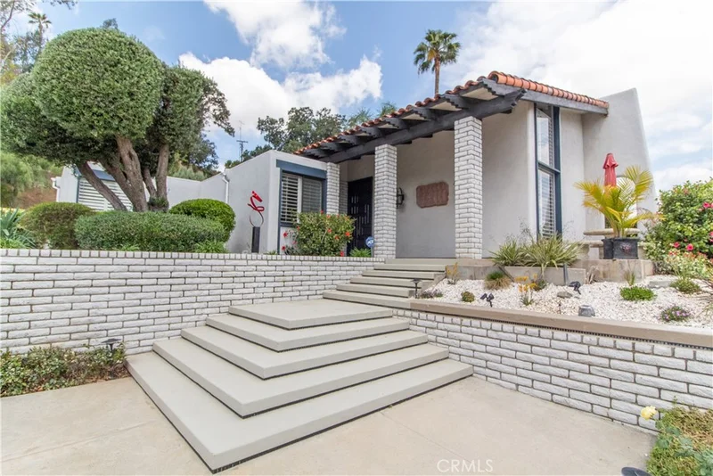11590 Richardson, Loma Linda, CA 92354