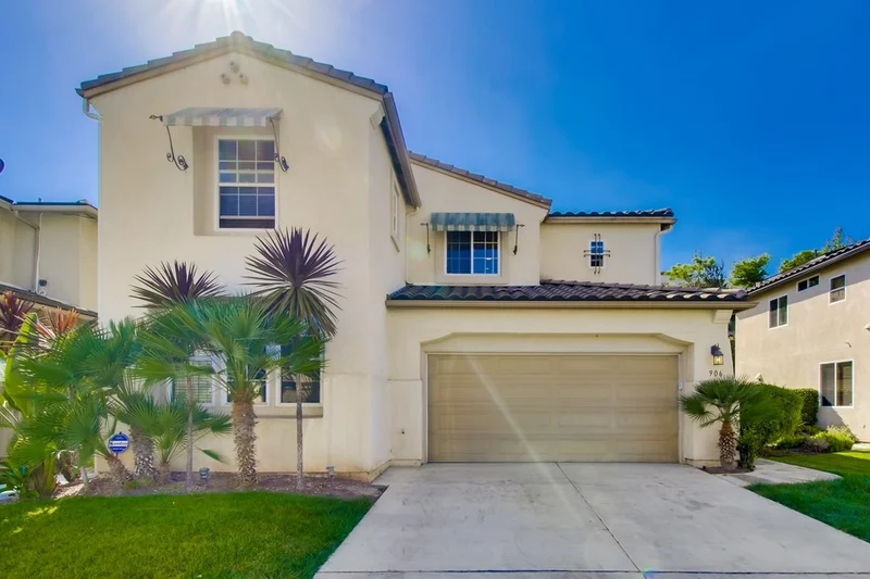 906 Yosemite Dr, Chula Vista, CA 91914