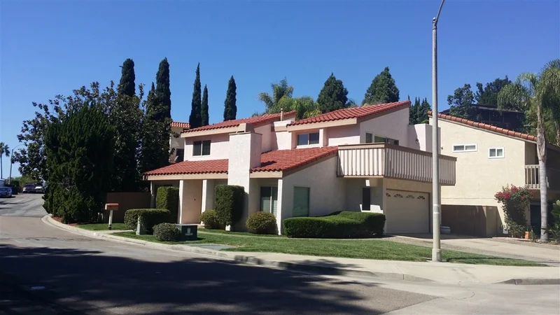 4506 Gesner, San Diego, CA 92117