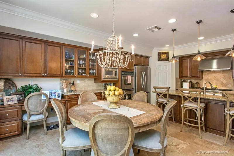 1856 Shadetree Drive, San Marcos, CA 92078
