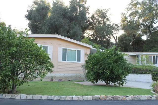 8975 Lawrence Welk Dr. #35, Escondido, CA 92026