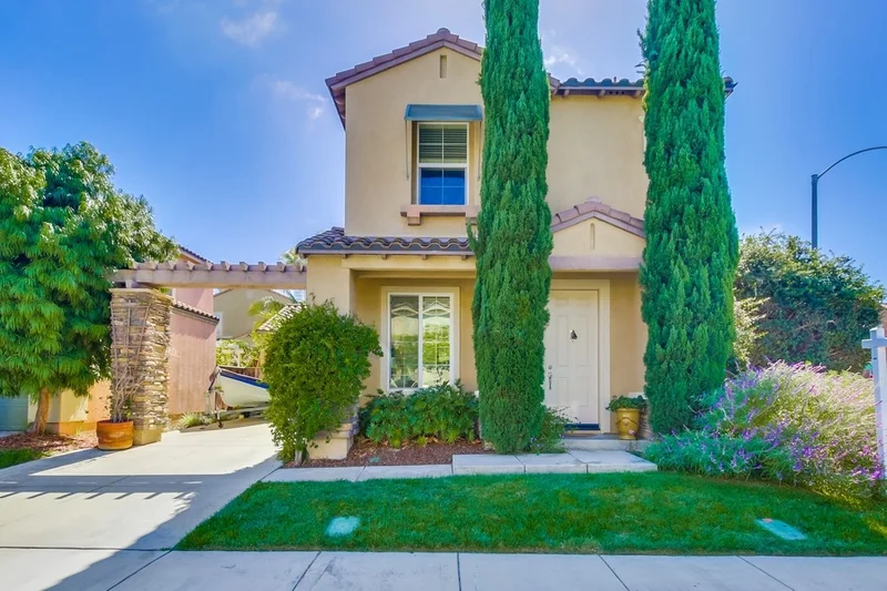 6307 Oleander, San Diego, CA 92130
