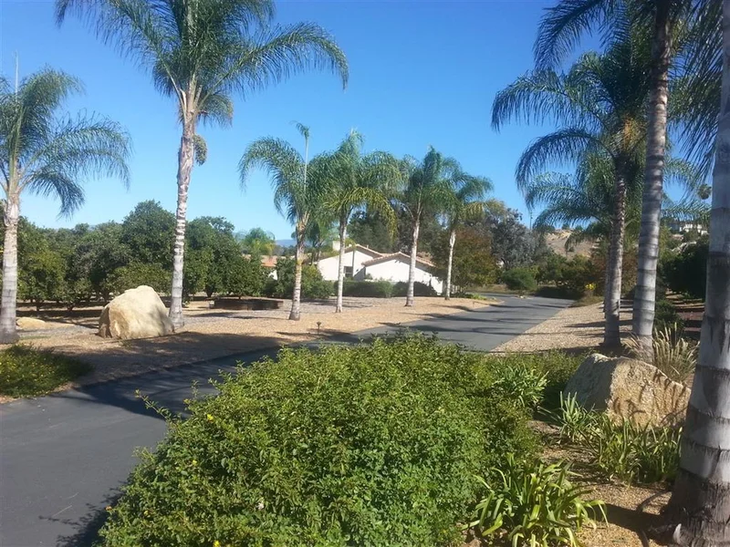 11256 Atchison, Valley Center, CA 92082