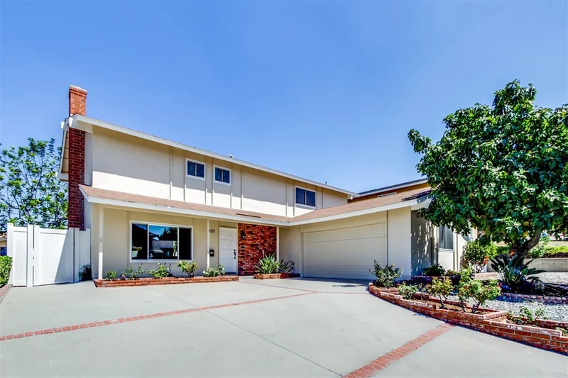 7930 Soper Ln, La Mesa, CA 91942