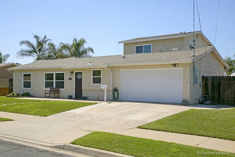 550 Nothomb St., El Cajon, CA 92019