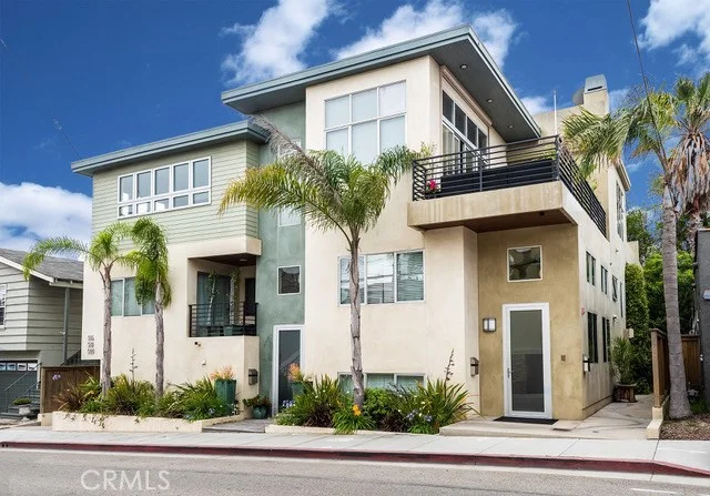 516 8th, Hermosa Beach, CA 90254