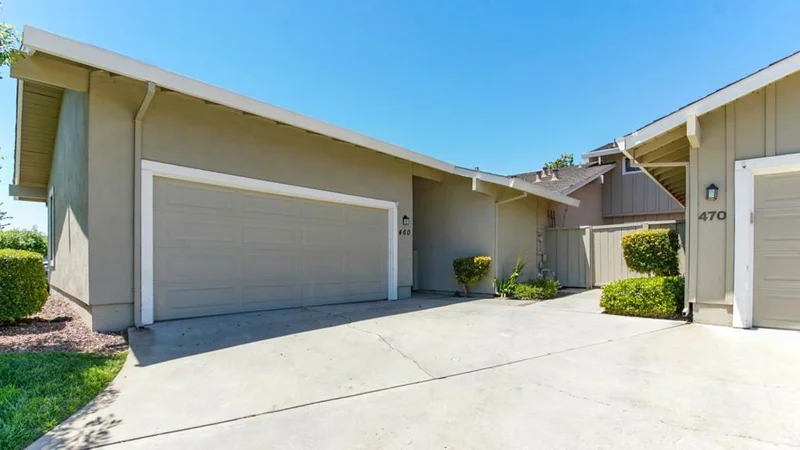 460 Ridgemark, Hollister, CA 95023