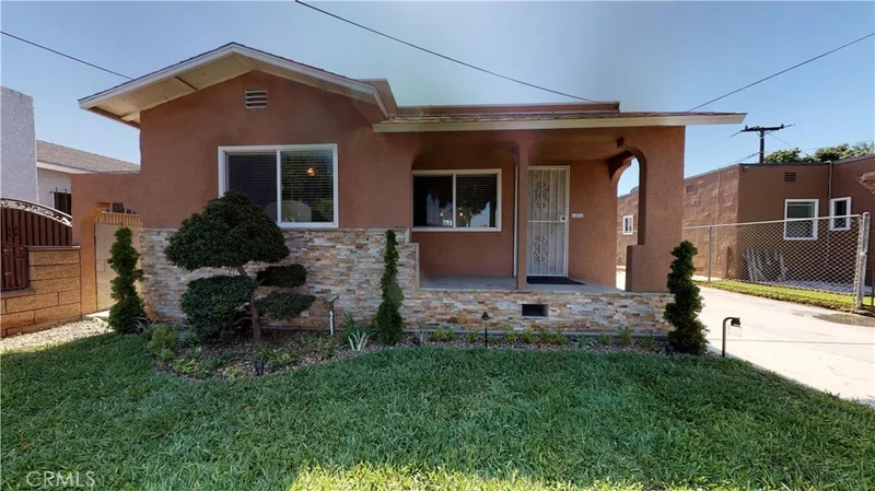 11624 State, Lynwood, CA 90262