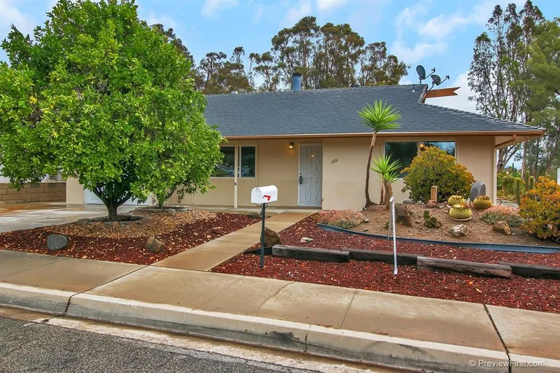 1864 Pamela, Escondido, CA 92026