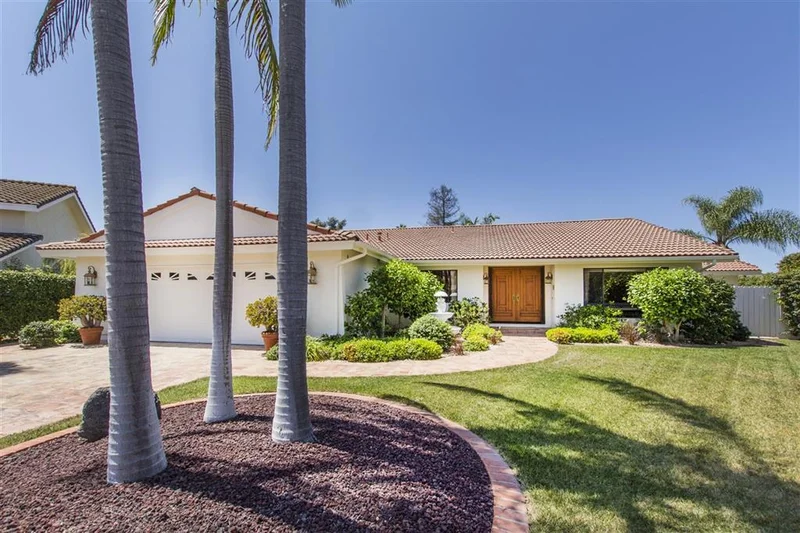 2711 Llama Court, Carlsbad, CA 92009