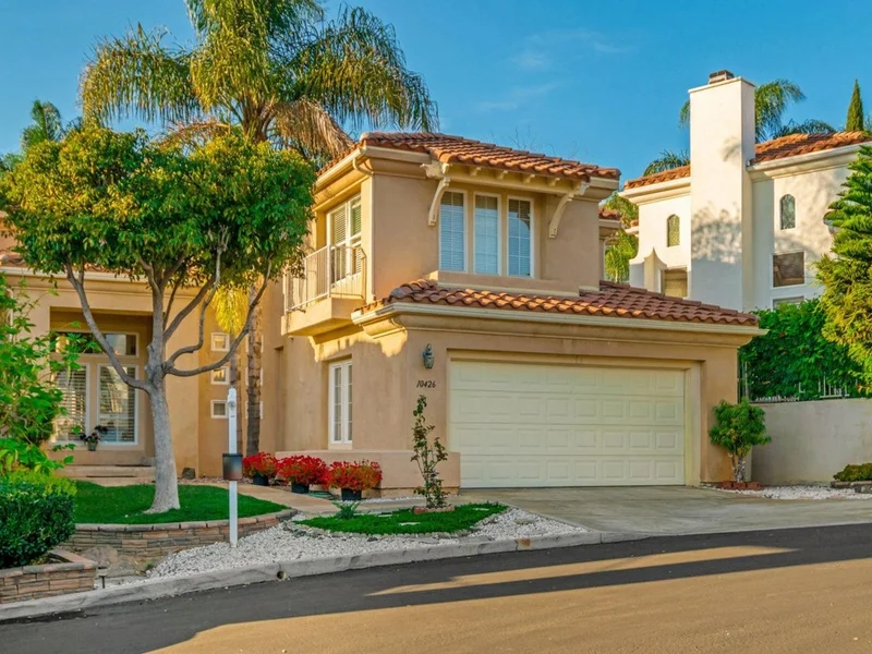 10426 Miracle Waters Court, Spring Valley, CA 91977