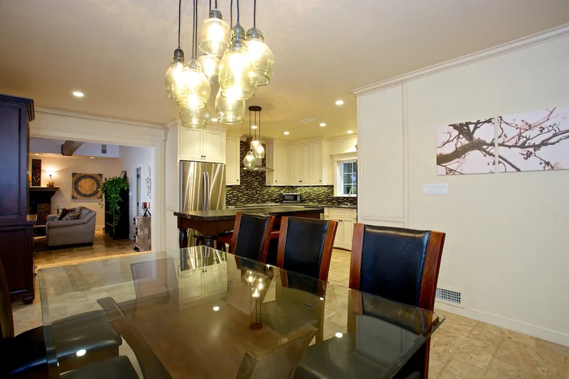 10180 Fuerte Drive, La Mesa, CA 91941