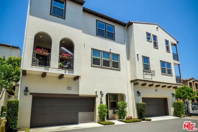1845 Orizaba #103, Signal Hill, CA 90755