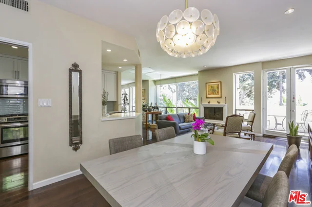 8601 West Knoll #3, West Hollywood, CA 90069