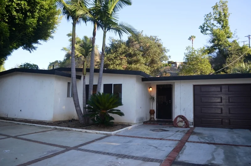 867 Eucalyptus Avenue, Vista, CA 92084