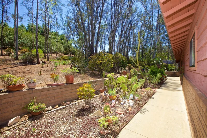 11590 Johnson Lake, Lakeside, CA 92040