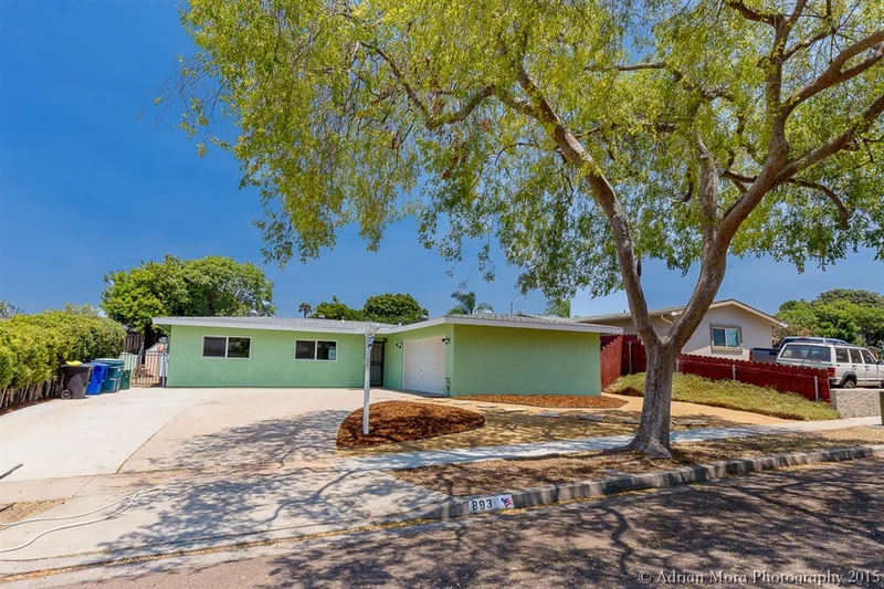 893 Myra Ave, Chula Vista, CA 91911