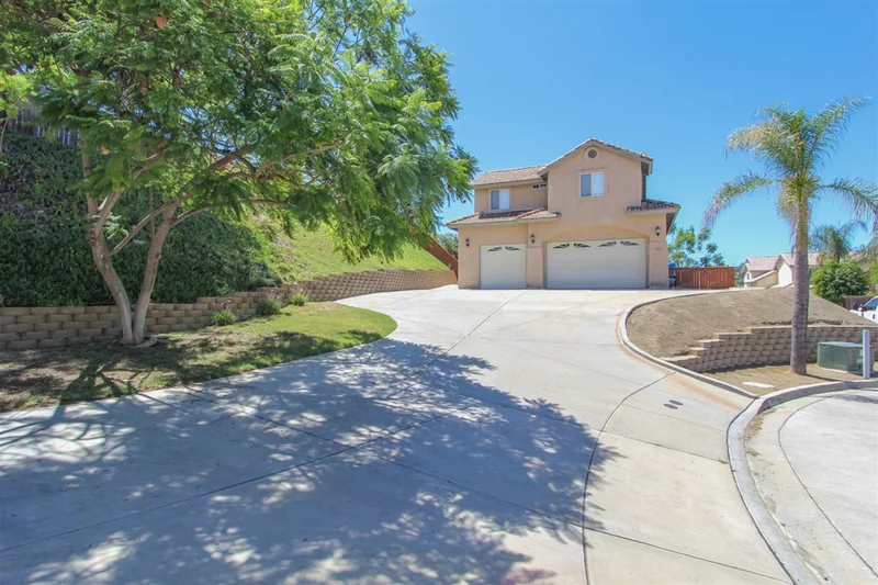 9041 Frankie Court, Lakeside, CA 92040