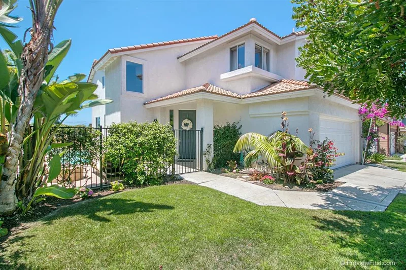 410 Villa Blanca, Encinitas, CA 92024