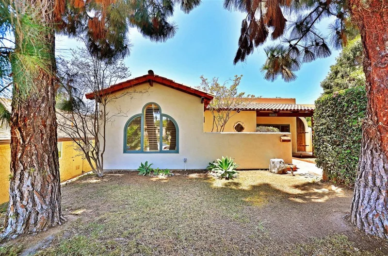 4524 4th Street, La Mesa, CA 91941