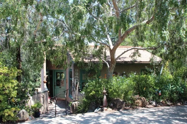 8950 Mariposa Street, La Mesa, CA 91941