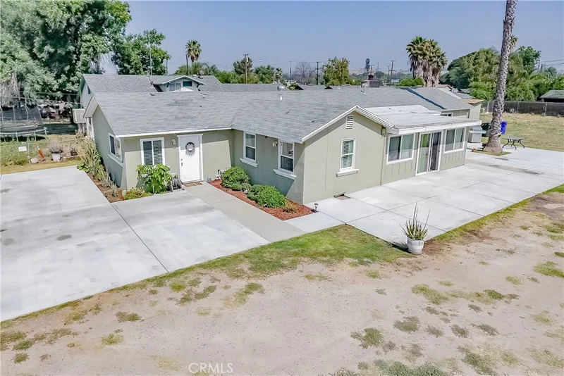 25432 Flamingo, San Bernardino, CA 92410