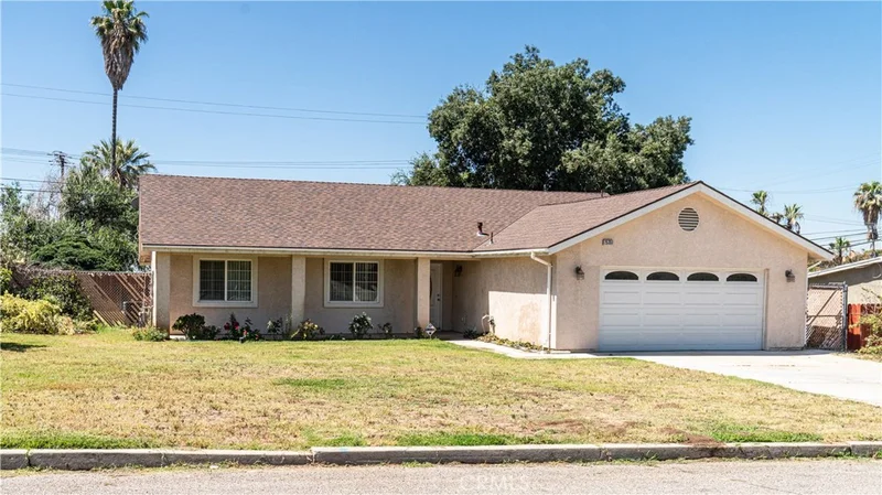 25351 Toluca, San Bernardino, CA 92404