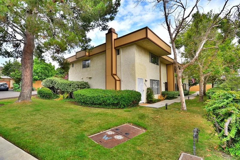 7671 Stalmer #A, San Diego, CA 92111