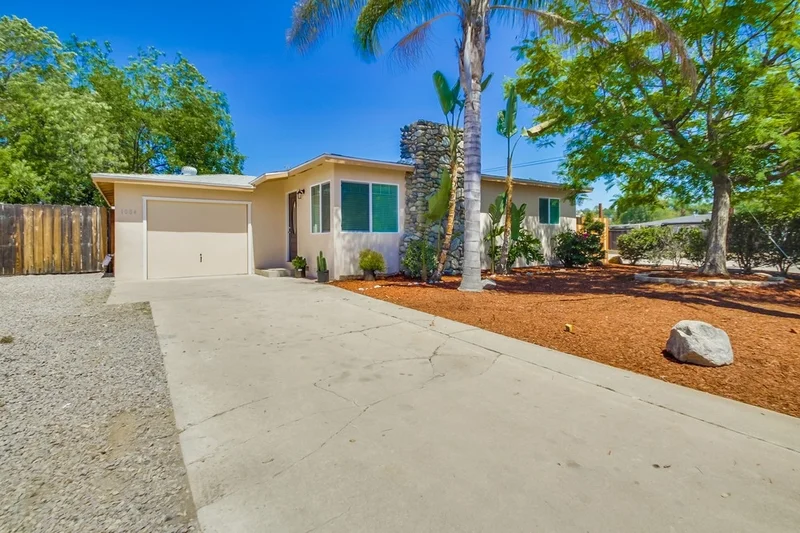 1004 Citrus, Escondido, CA 92027