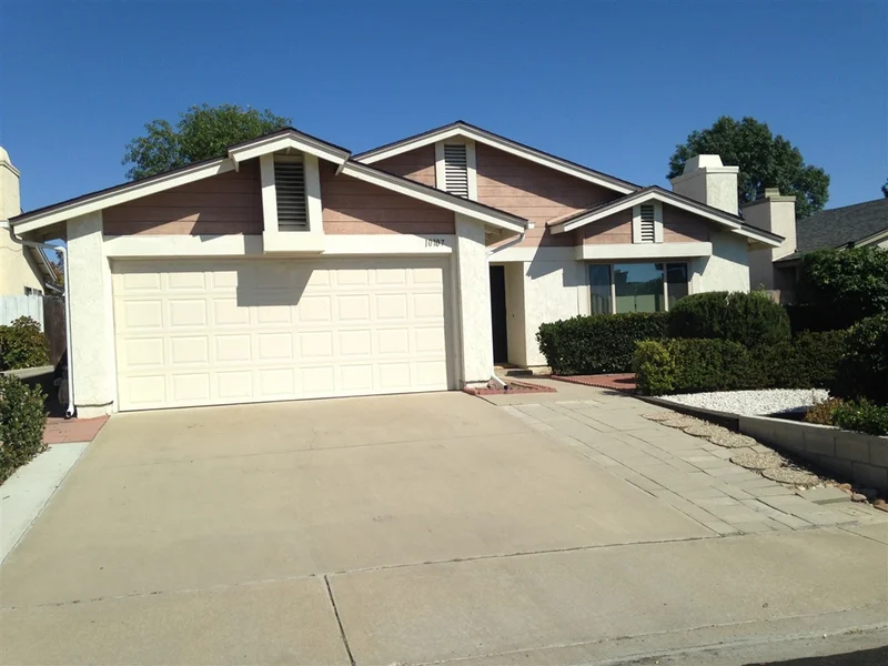 10107 Knight Dr., San Diego, CA 92126