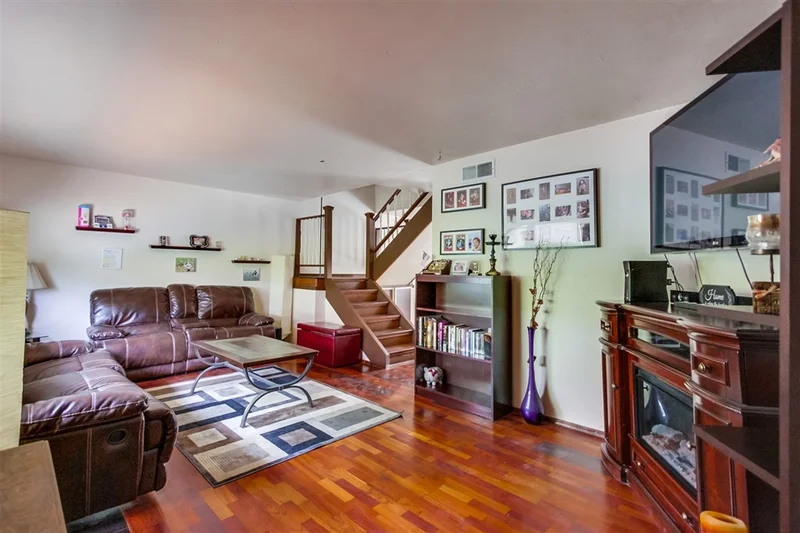 7819 Rancho Fanita #Unit B, Santee, CA 92071