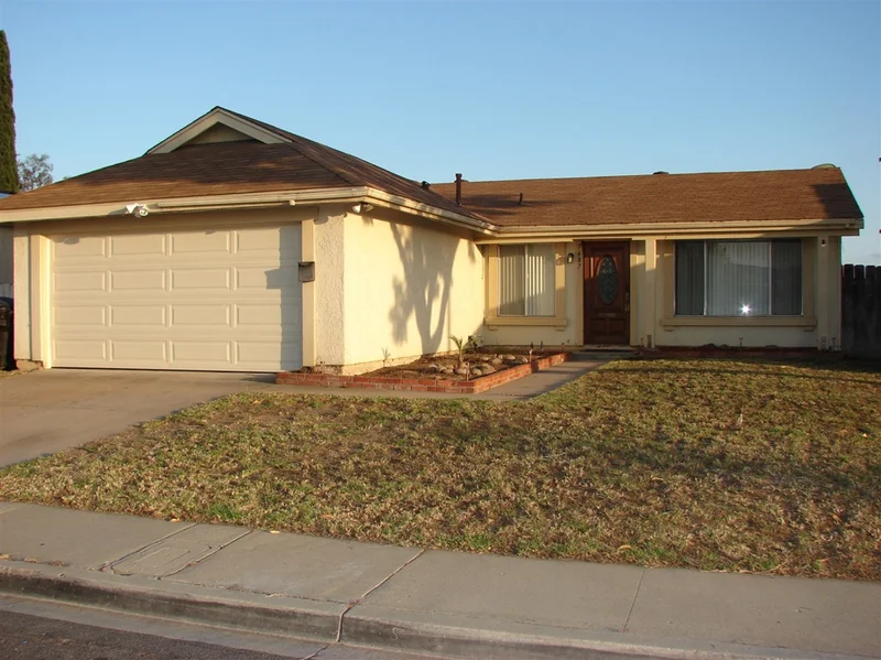 7687 Angeleno Rd., San Diego, CA 92126