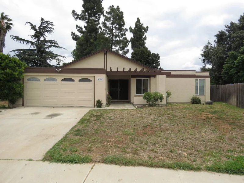 464 Via Arboles, San Marcos, CA 92069