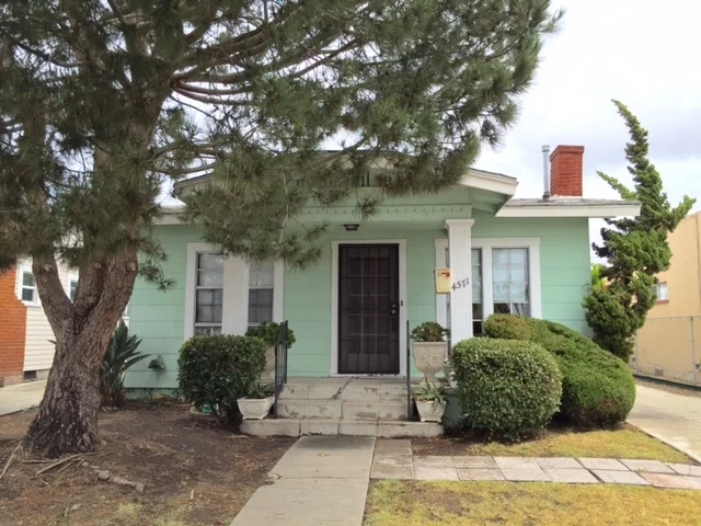4571 Kansas Street, San Diego, CA 92116
