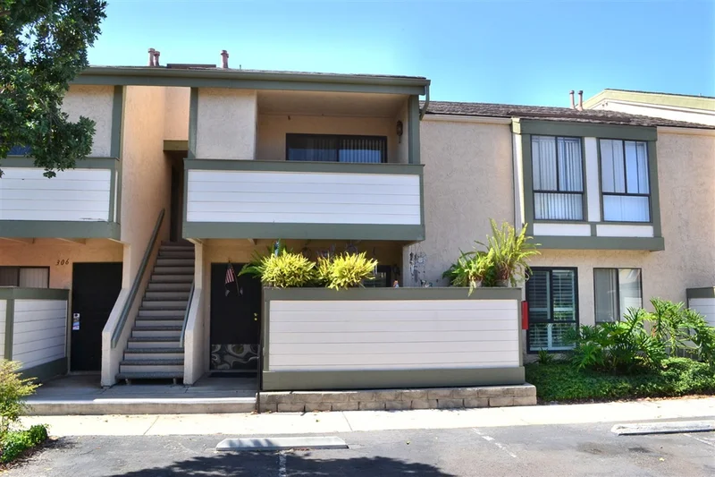 9130 Gramercy Dr #305, San Diego, CA 92123