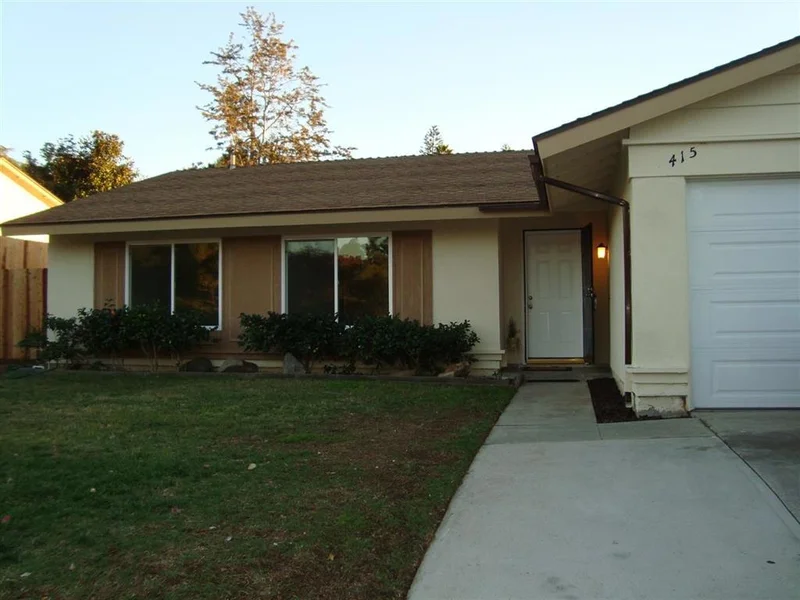 415 Bobier, Vista, CA 92084