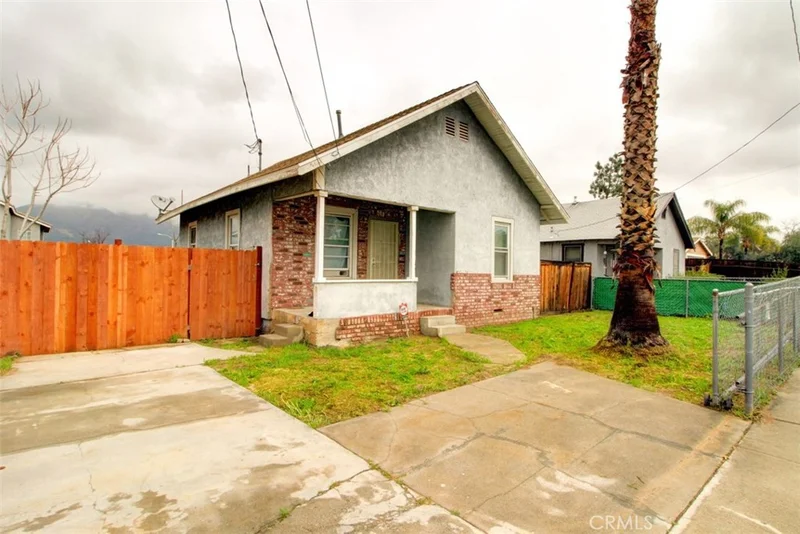 27402 Cypress, Highland, CA 92346