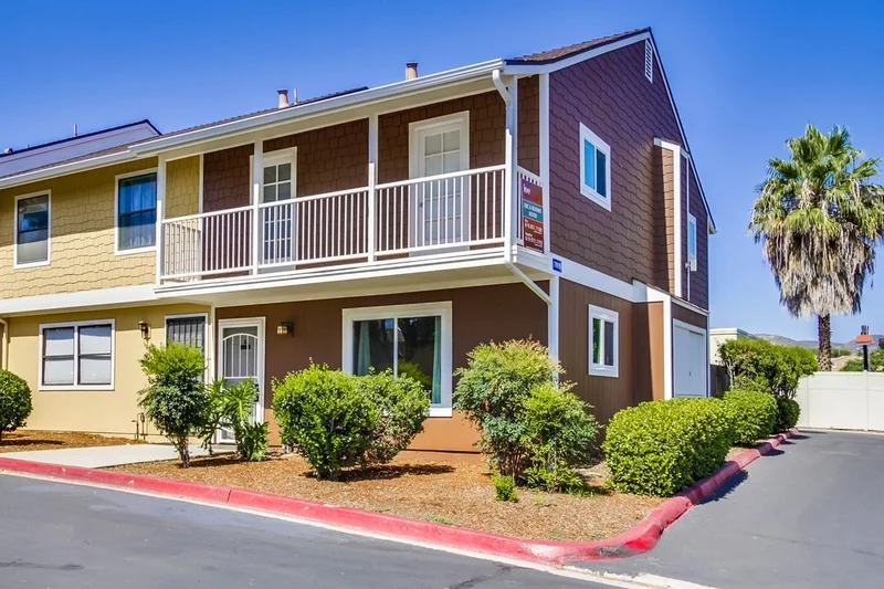 7819 Rancho Fanita Dr #A, Santee, CA 92071