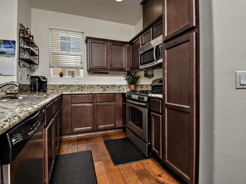 5074 Cascade #103, Oceanside, CA 92057