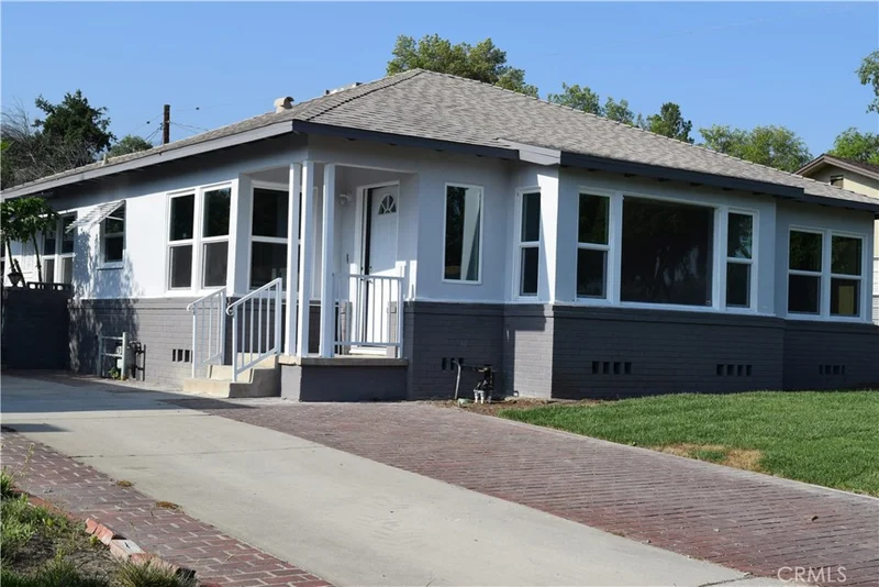 272 E 35th Street, San Bernardino, CA 92404