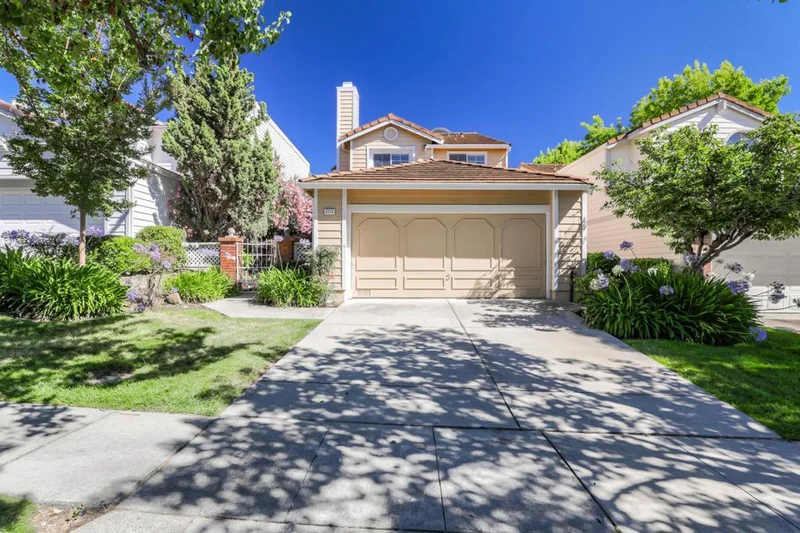 2272 Cascade, Milpitas, CA 95035