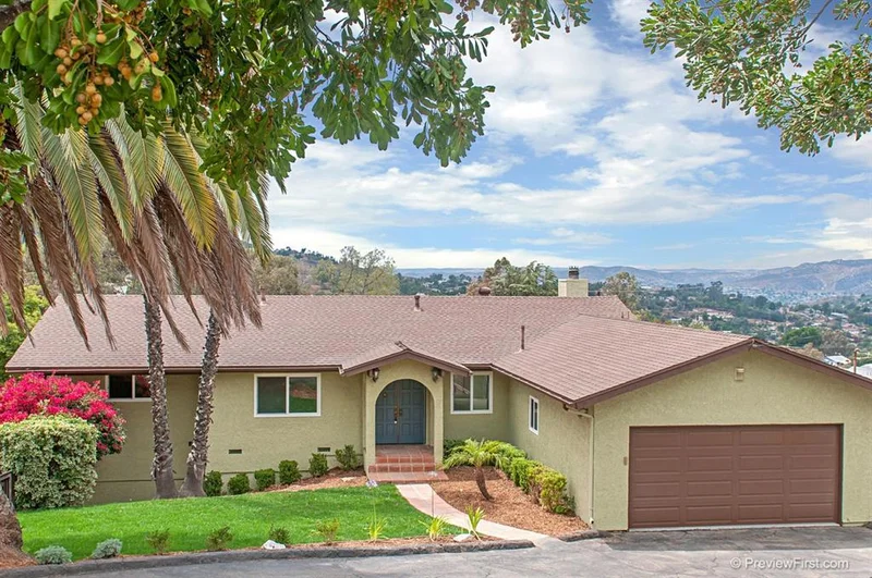 12250 Winter Gardens Drive, Lakeside, CA 92040